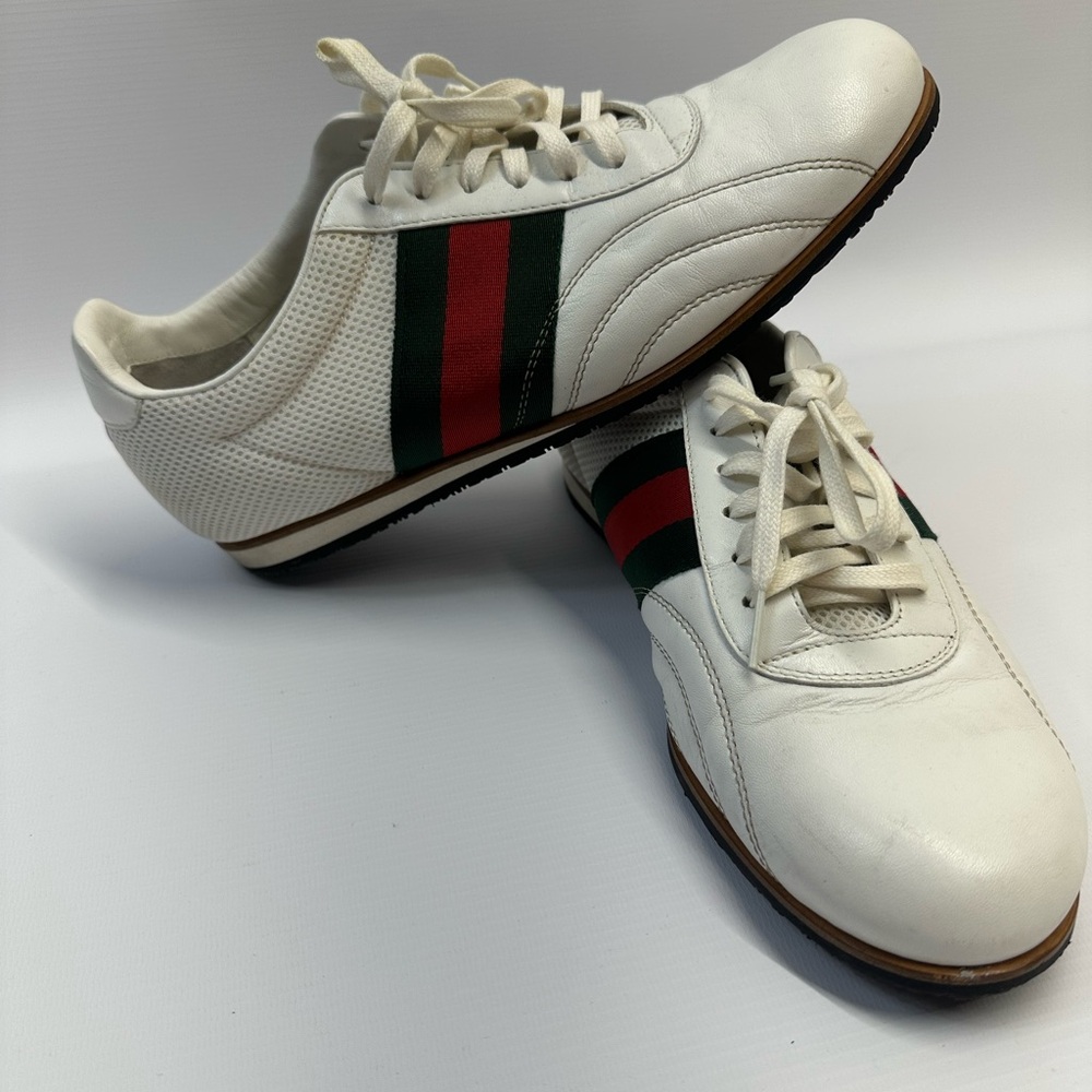 Gucci Men's White Leather Sneakers with Green and Red Stripes